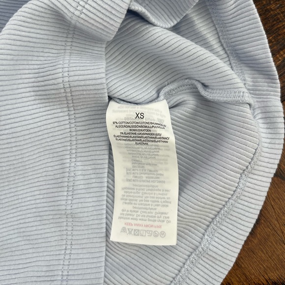 Muji Top - Picture 2 of 2